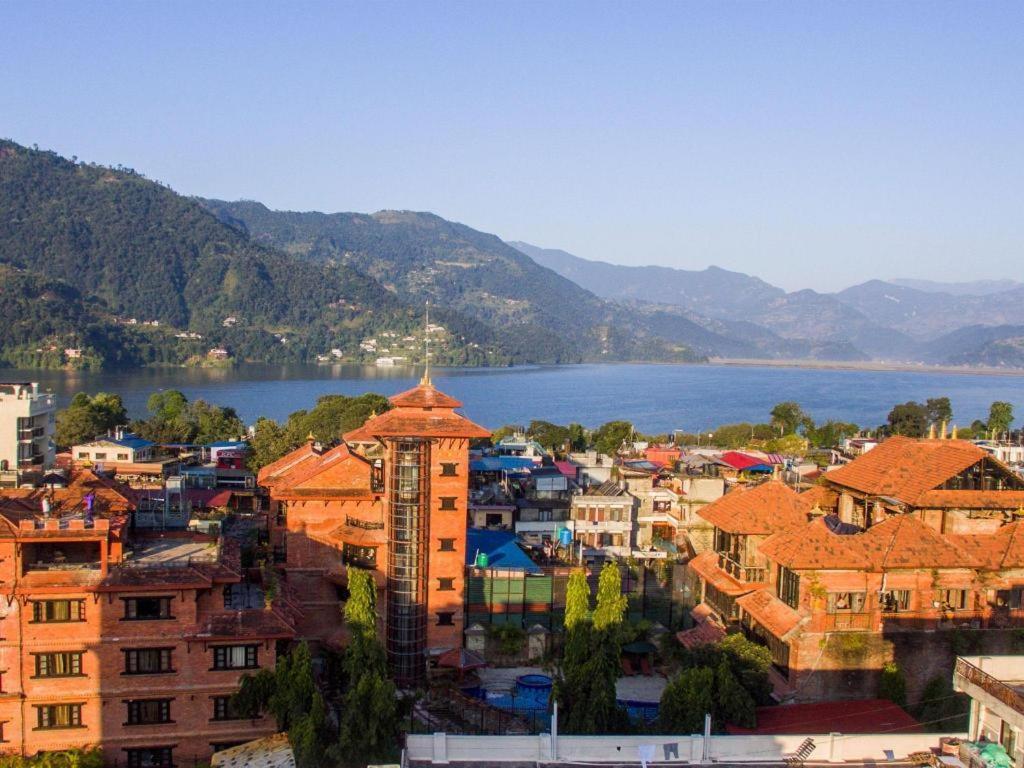 Heritage Hotel Suites And Spa Pokhara Kültér fotó