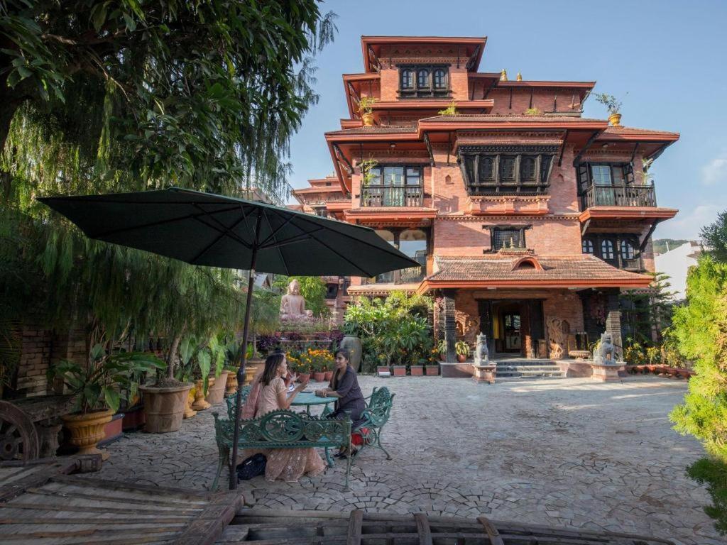 Heritage Hotel Suites And Spa Pokhara Kültér fotó
