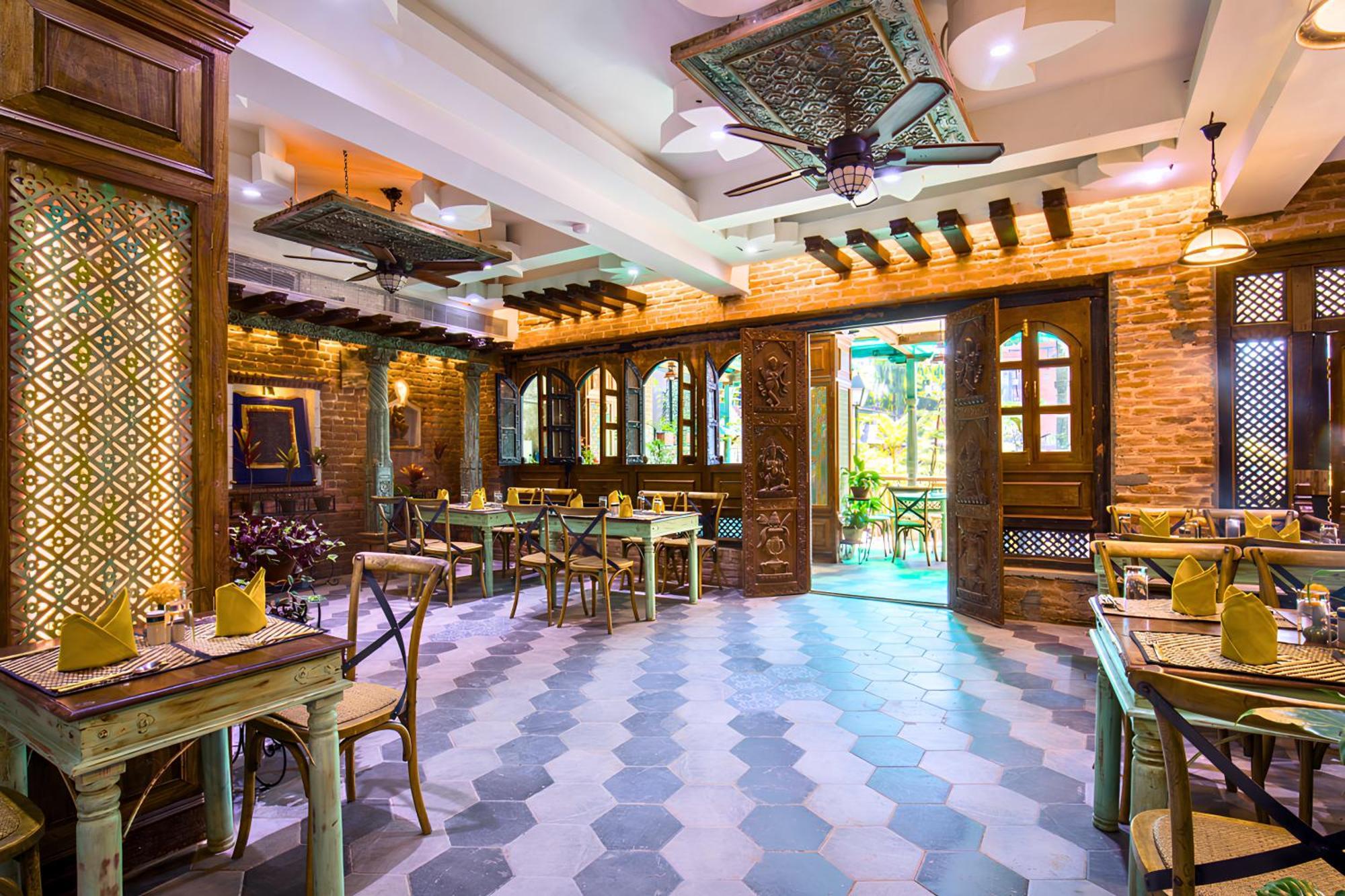 Heritage Hotel Suites And Spa Pokhara Kültér fotó