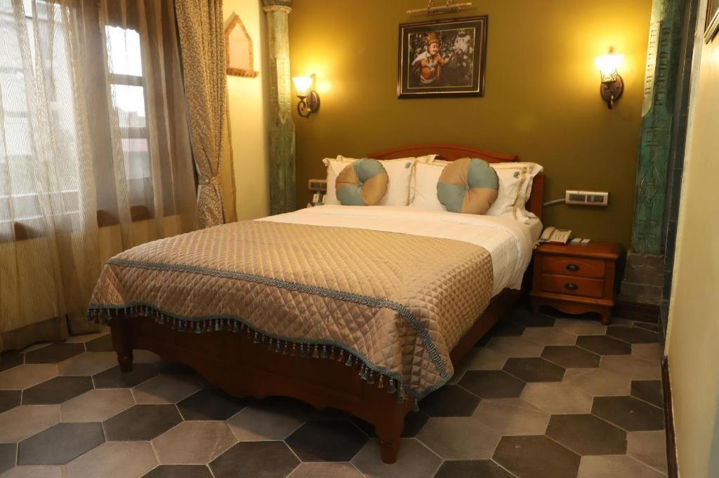 Heritage Hotel Suites And Spa Pokhara Kültér fotó