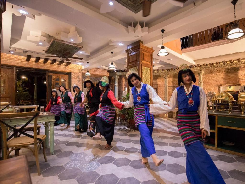 Heritage Hotel Suites And Spa Pokhara Kültér fotó