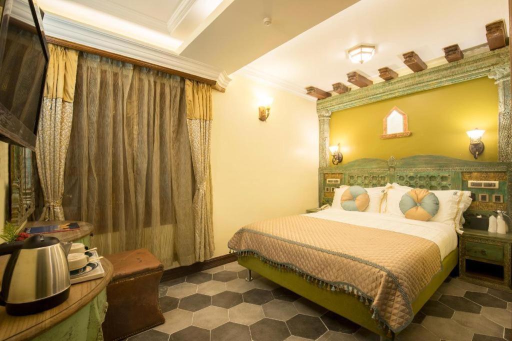 Heritage Hotel Suites And Spa Pokhara Kültér fotó